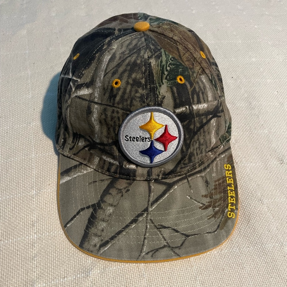 Steelers Camouflage NFL Hat in great condition